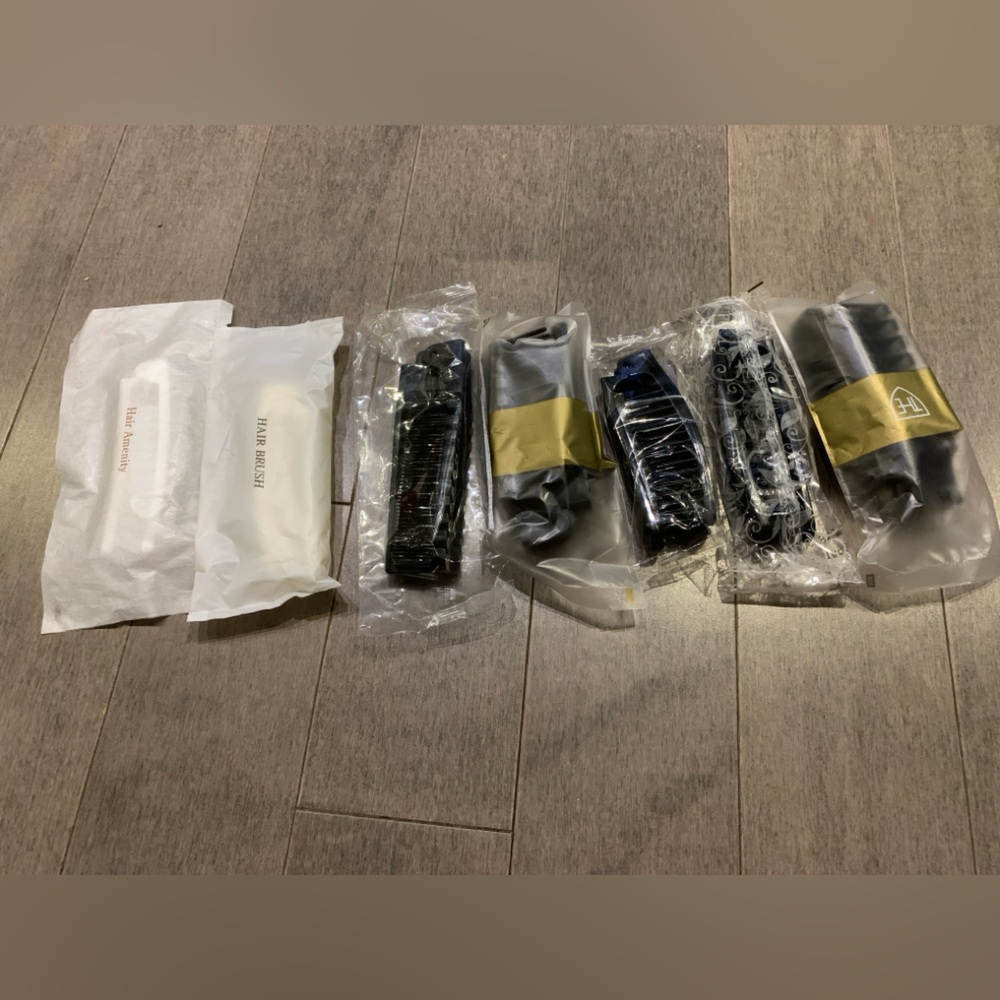 7-Piece Brand New Travel Hair Brush Set | Compact Folding Brushes | Gym & Travel